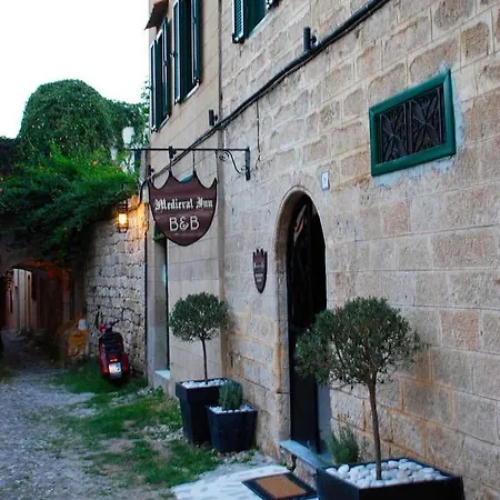 Medieval Πανδοχείο