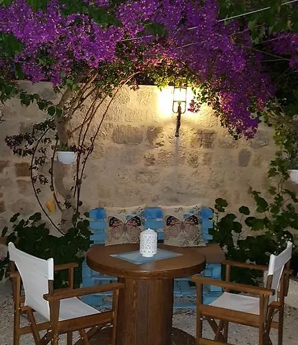 Medieval Мини-отель 2*