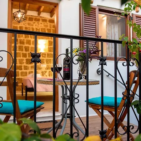 Medieval 2* Rhodes City